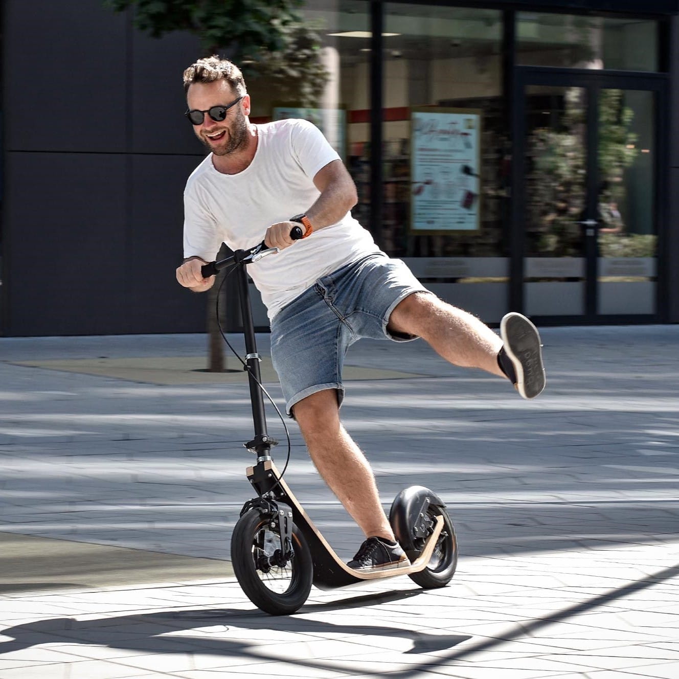 Boardy Scooter image number 11